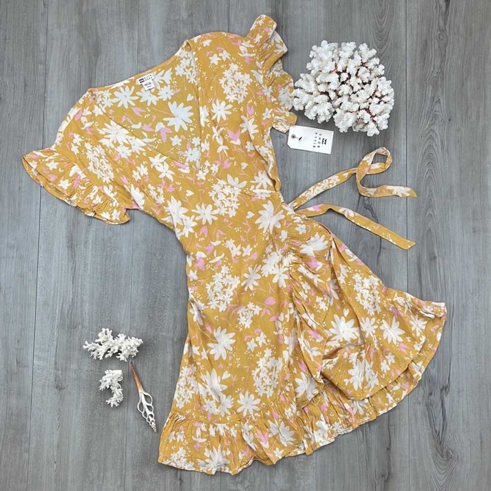 🔆BILLABONG🔆WRAP AND ROLL DRESS - Picture 2 of 14